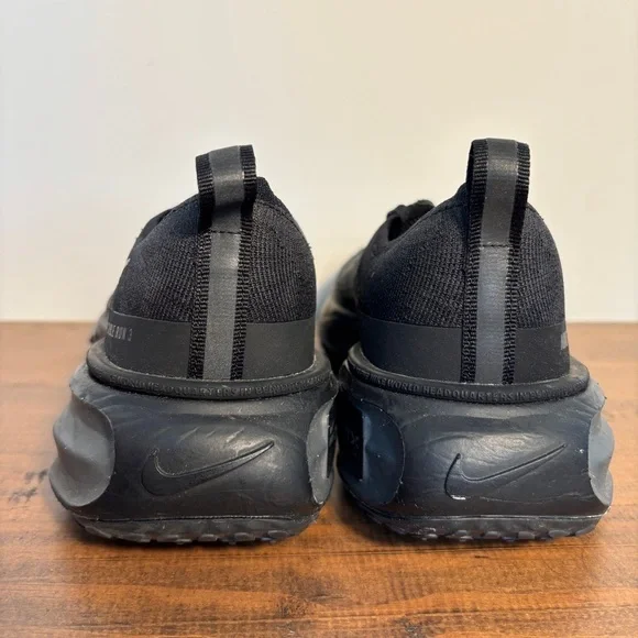 Nike Men's Invincible 3 Running Shoes Sneakers Black Size 9 - Picture 2 of 6